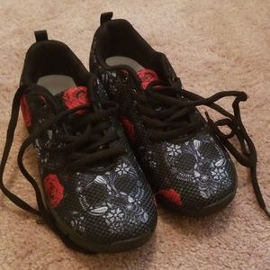 Unbranded Tennis Shoes